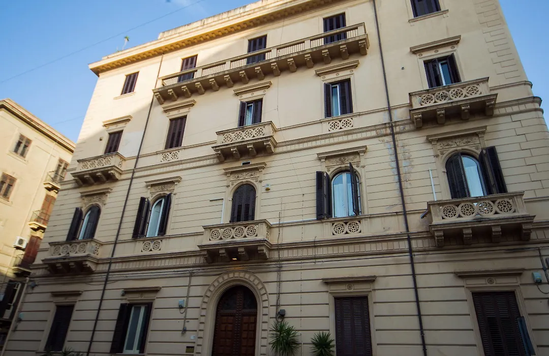 Palermo Gallery-1