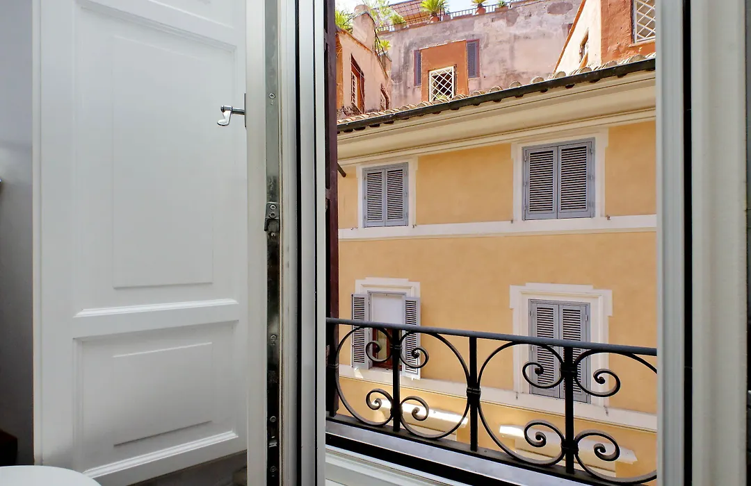 Youroom Carrozze-1