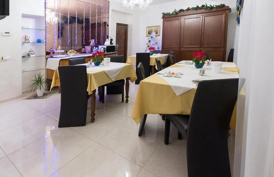 B&B Roma Royal Residence-1