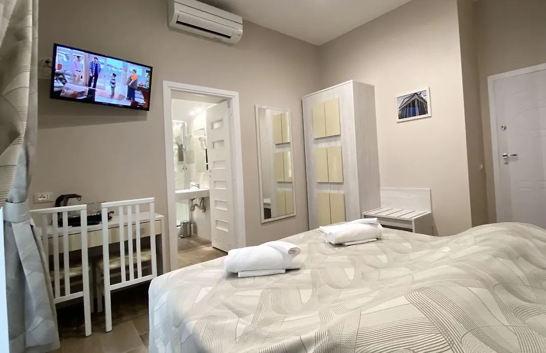Hotelier 51-1