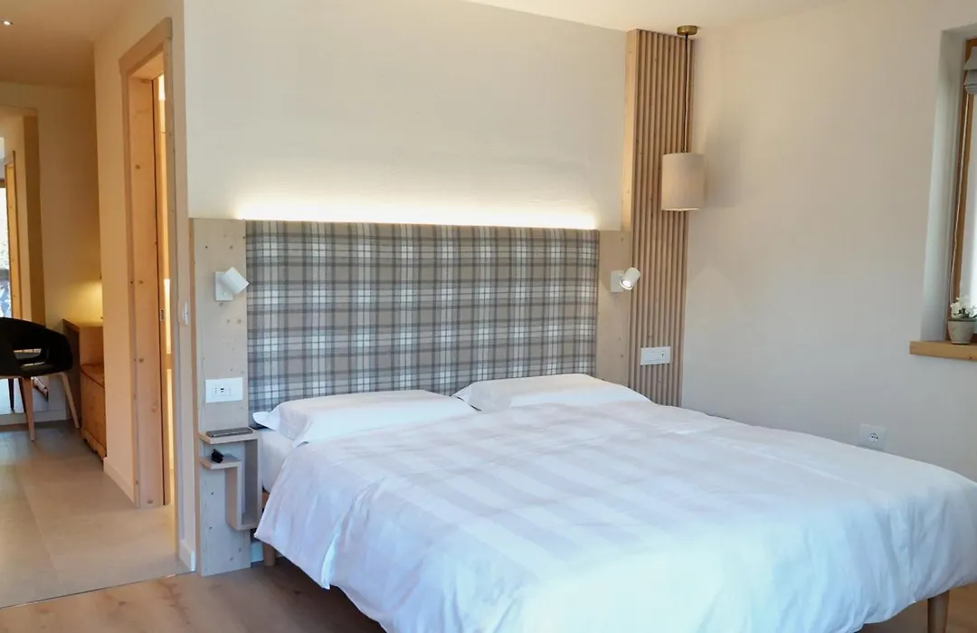 Alpine Rooms&Suites Livigno - Camana Noa --1