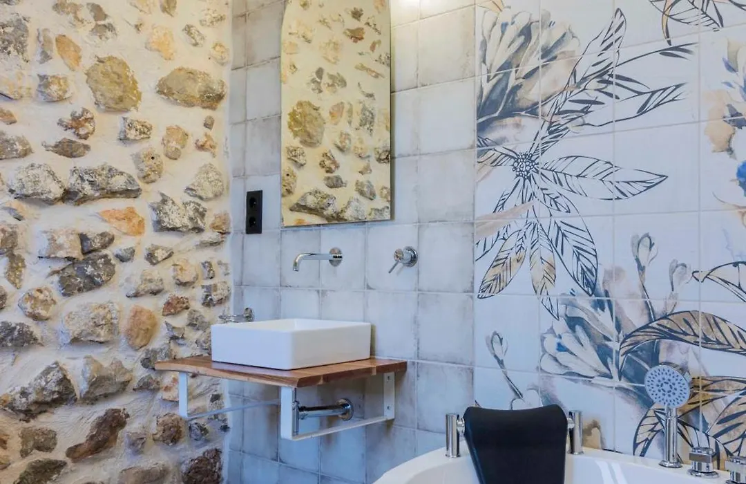 Portal Fosc Suites-1