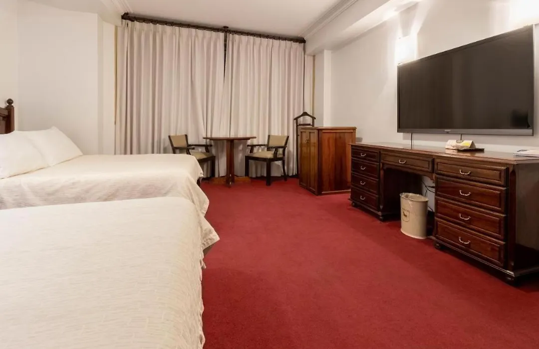 hotel saro-1