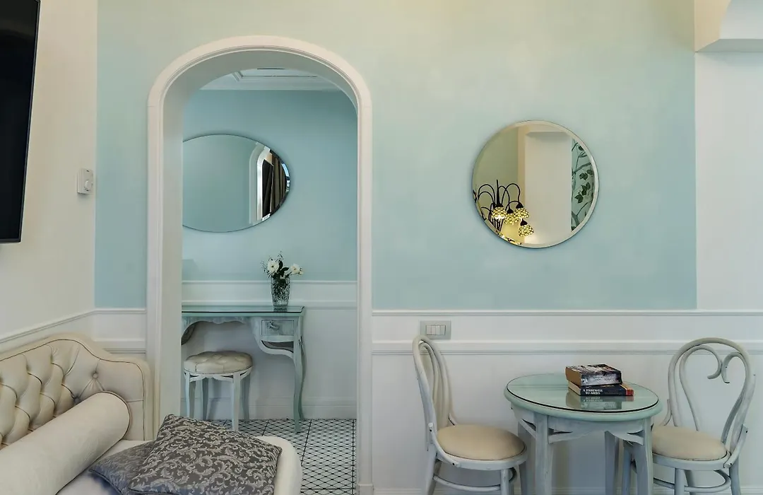 Luxury Villa Excelsior Parco-1