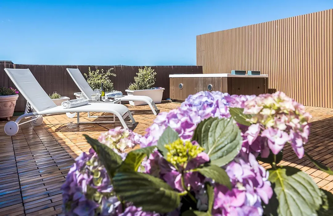 Bluemoon Sardinia Roof Garden Jacuzzi-1