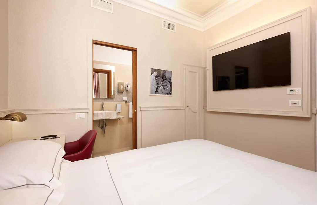 Golden Tulip Rome Piram-1