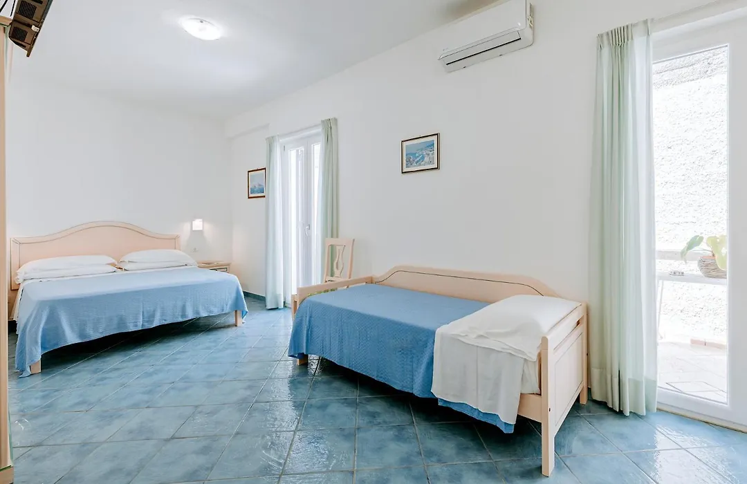 Hotel Villa D'Orta-1