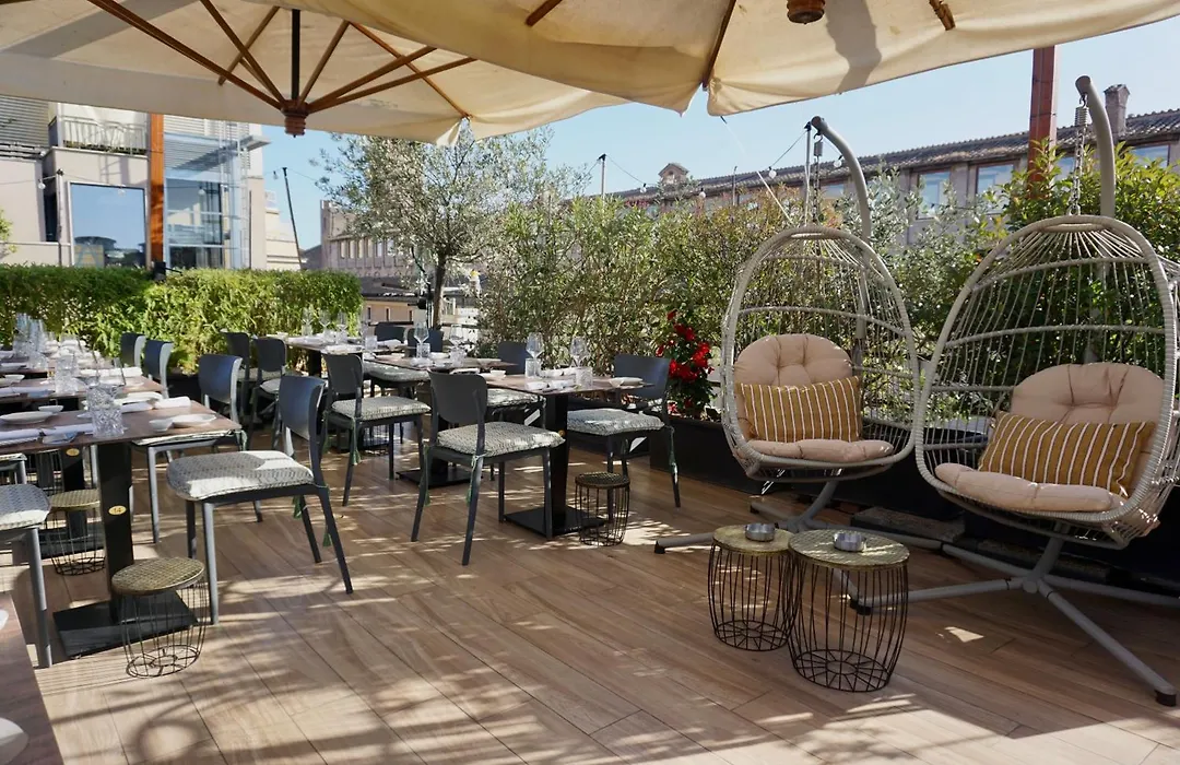 Hotel Caravita-1