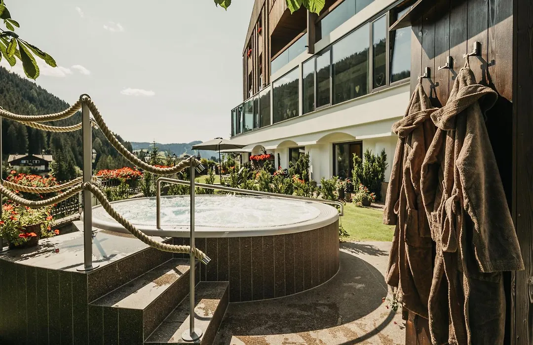 Hotel Chalet S - Dolomites Design - Adults Recommended-1