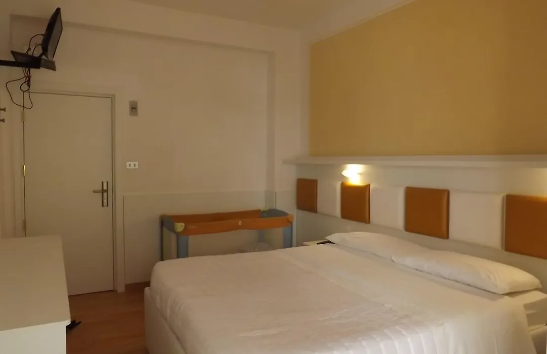 Hotel Gioiosa-1
