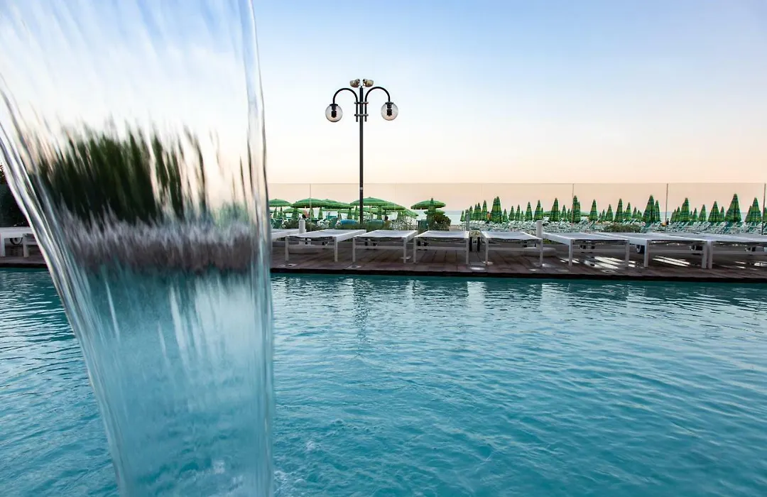 Hotel Ancora-1