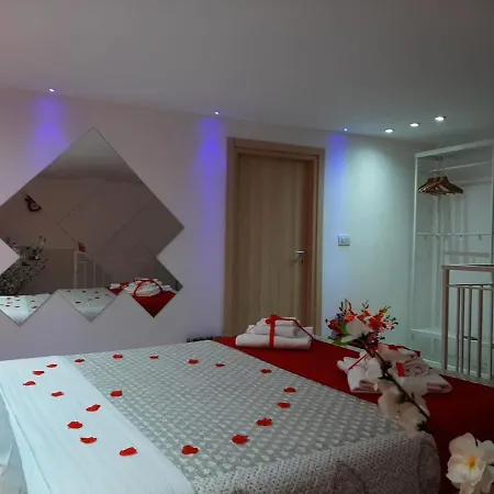 Red House-2