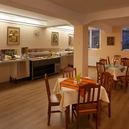 Hotel Otakar-3