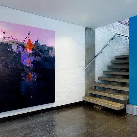 Hotel 104 Art Suites-2