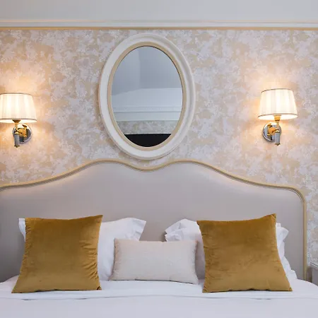 Hôtel Saint-Pétersbourg Opéra&Spa-3