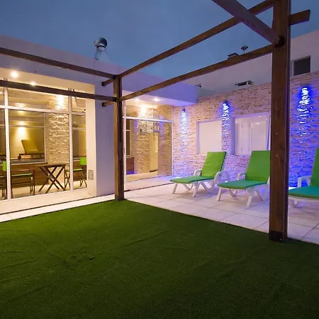 Hosteria Los Tilos-2