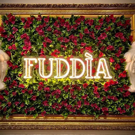 Fuddia Room & Suite-3