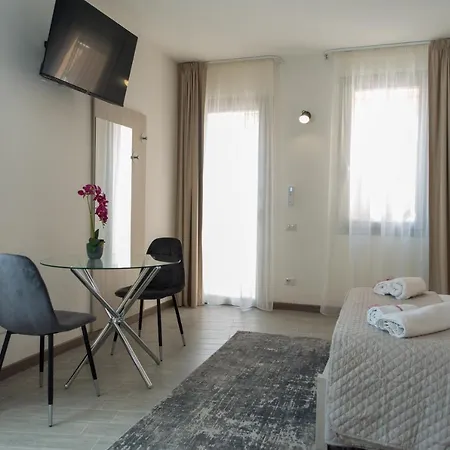 Green Guest House-2