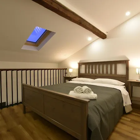XX Miglia rooms Catania city center-3