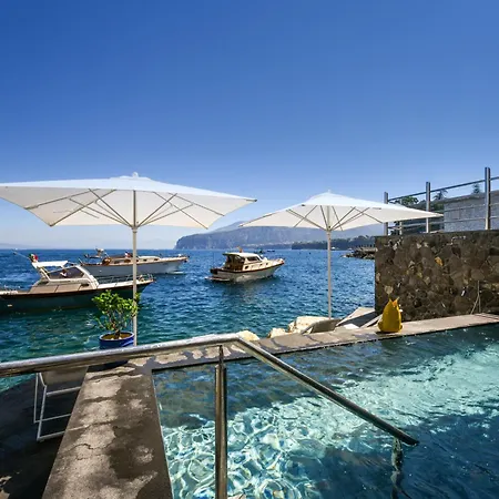 Amore Rentals - Villa del Maggiore-3