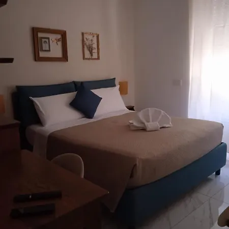 B&B Suite And Rooms San Giovanni-3