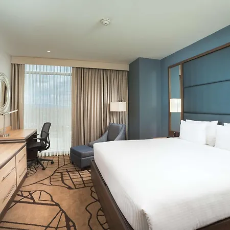 Hilton Garden Inn Bogota Airport-2
