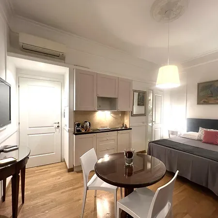 Interno Roma-3