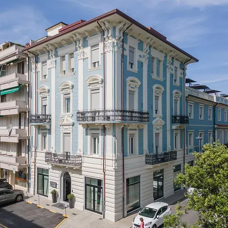 VI Suites-3