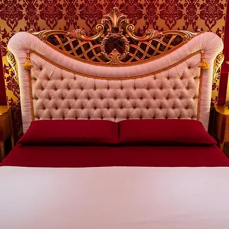 Erossuite Guesthouse-3