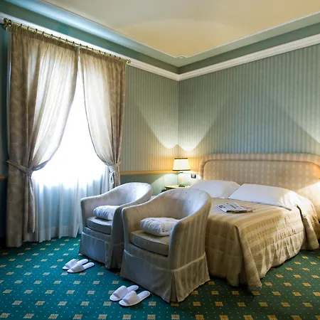 Grand Hotel Nizza Et Suisse-2