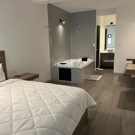 Hotel Blanco Pachuca-3