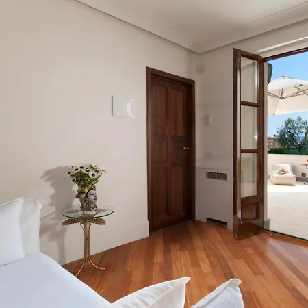 AMORE RENTALS - Villa Ebe-2