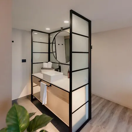 Lettera Hotel-2