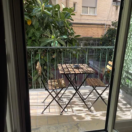 Vomero Suite And Deluxe Room B&B Napoli-3