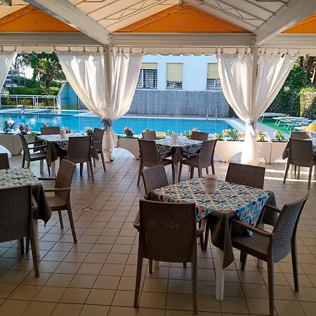 Hotel Palm Beach-2