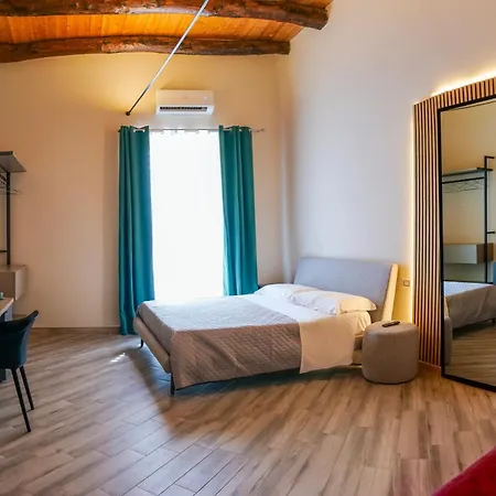 Rooftop Parthenopeo Contemporary Rooms-3