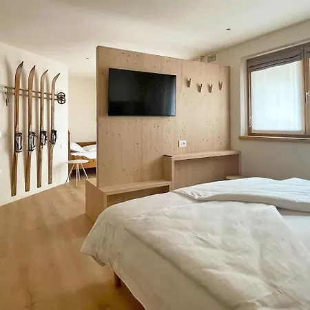 Alpine Rooms&Suites Livigno - Camana Noa --2