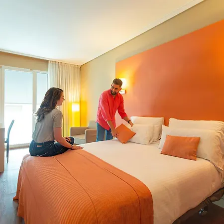 Num Hotel-3