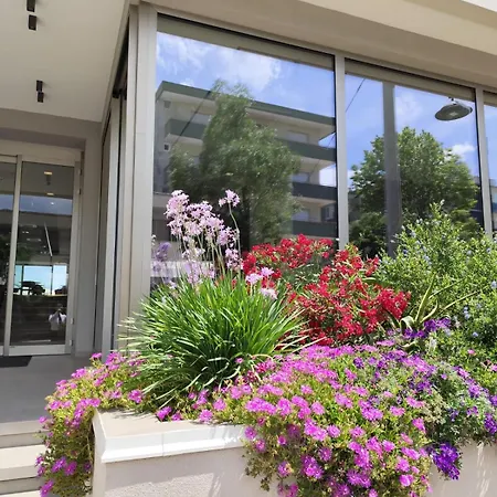 Hotel Sporting Riccione-2