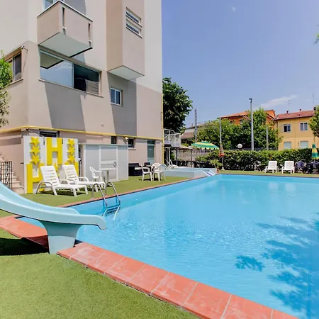 Sympathy Family Hotel-3