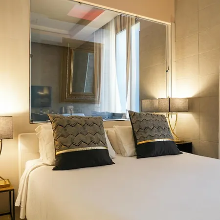 Corso Boutique Luxury Rooms-2