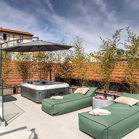 Villa Loft In Milan With Private Terrace & Jacuzzi-2