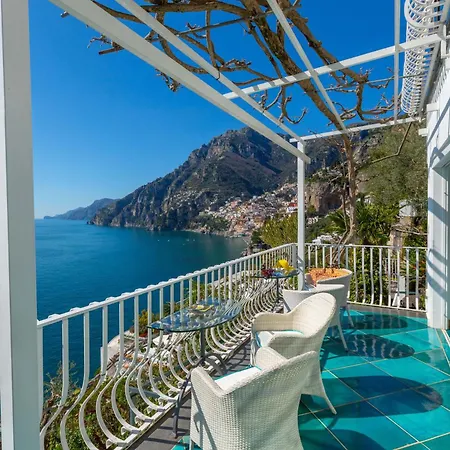 Amore Rentals - Villa Le Sirene-3