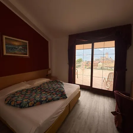 Hotel Alpi-2