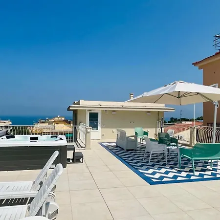 Palazzo Mauro Sorrento Luxury Rooms-3