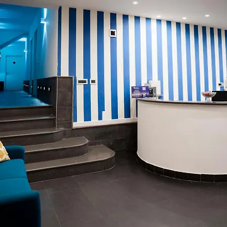 Yacht Club Angioino-3