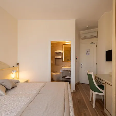 Hotel Carlton-3