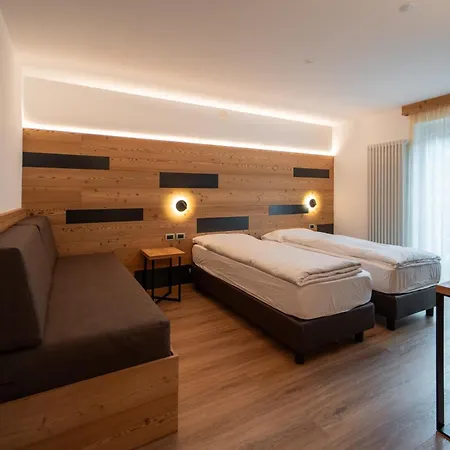 Hotel Ariston ***S-3
