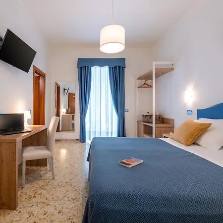 Hotel Britannia-3