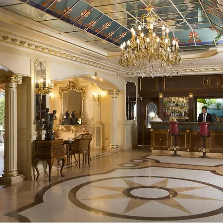 Grand Hotel Vanvitelli-3